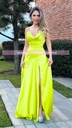 MAXI DRESS SATINADO CON ABERTURA EN PIERNA Y CIINTO