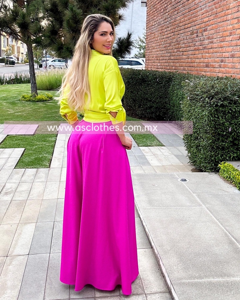 PANTALON PATA DE ELEFANTE CON BOLSAS 