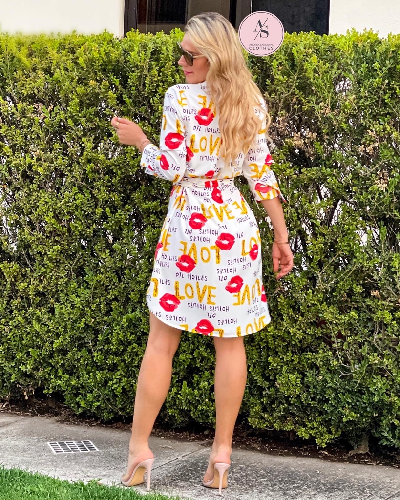 VESTIDO CAMISERO BESOS