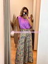 BLUSA SIN MANGA CON HOMBRERA  TIPO SATINADA