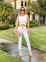 BLUSA CROP CON TIRANTE CRIZADO ABDOMEN