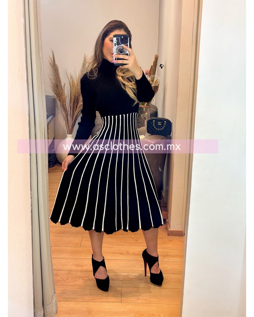 MIDIDRESS BICOLOR MANGA LARGA VOLADITO CON CUELLO ALTO