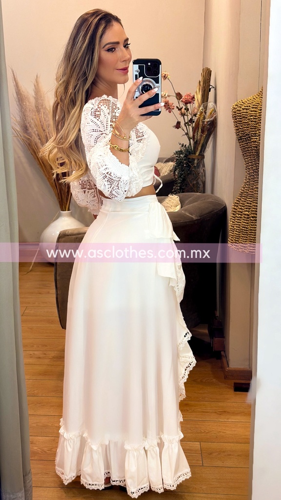 SET DE FALDA BLUSA ENCAJE