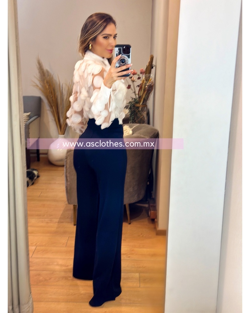 PANTALON CON FALDON LINEA BLANCA