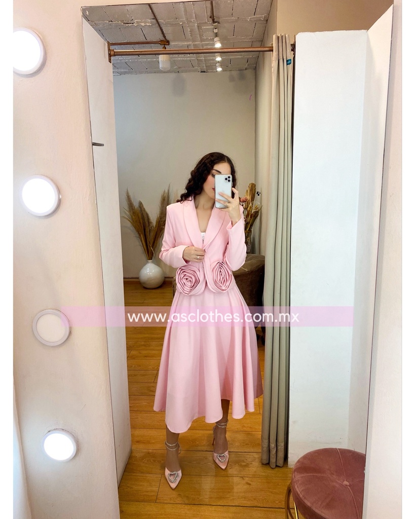 TRAJE FALDA MIDI CON SACO REMOLINOS 3D