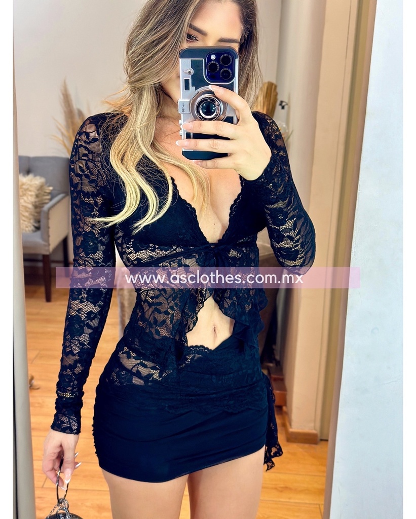 TRAJE ENCAJE MINIFALDA CON BLUSA