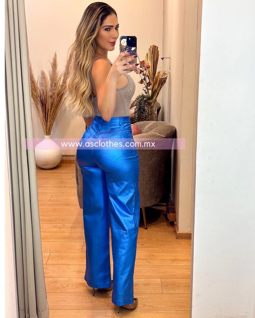 PANTIBLUSA CON PIEDRAS BRILLOS 