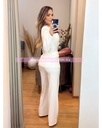 TRAJE BOTONES DORADOS Y CINTO