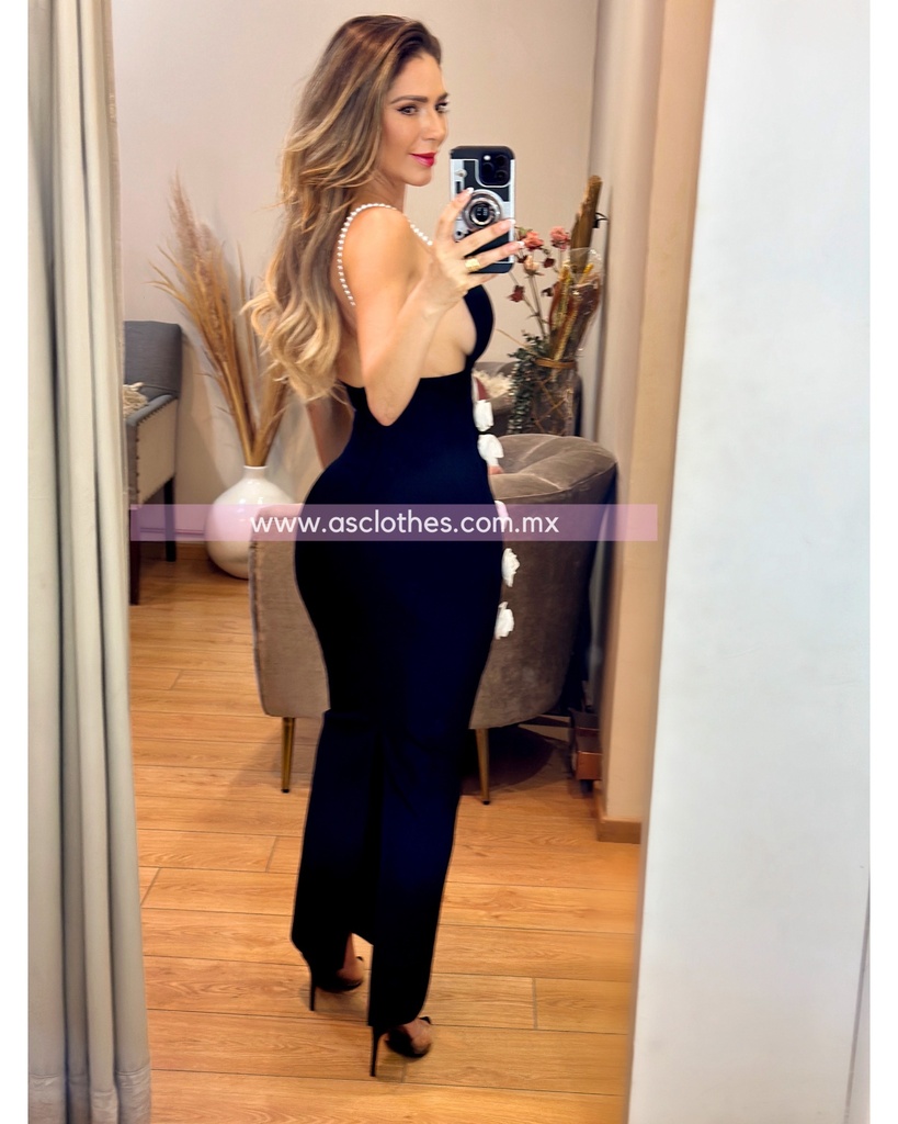 VESTIDO DE FIESTA CON FLORES 3D