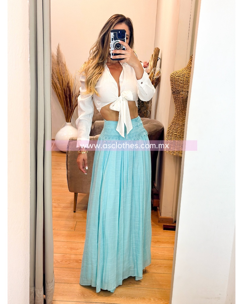 BLUSA TIPO LINO AMARRADERA ENFRENTE