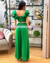 CONJUNTO PANTALON Y TOP CON ARGOLLA EN PECHO