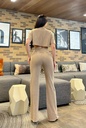 TRAJE PANTALON AGUJETAS