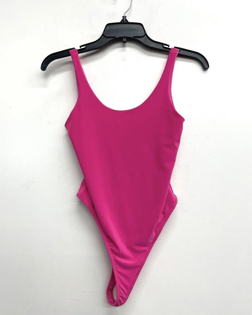 PANTIBLUSA BASICA TIRANTES 