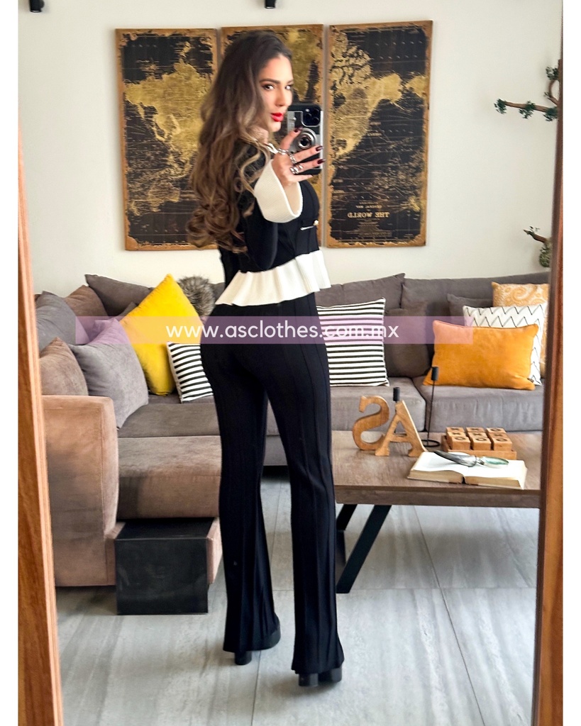 TRAJE PANTALON/SUETER BICOLOR CON OLAN 