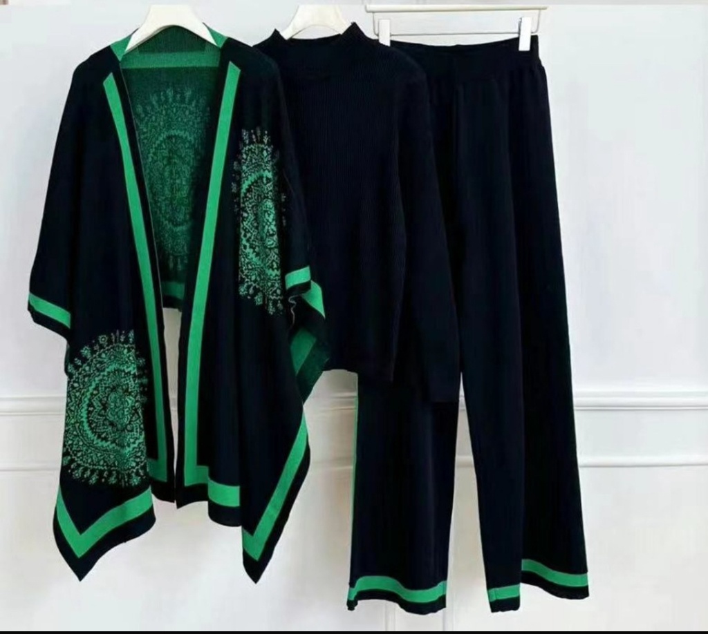 SET DE 3 PZS PANTALON, BLUSA Y CAPA 