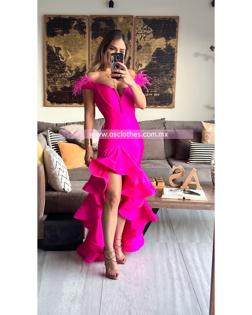 MAXI DRESS FIESTA PLUMAS EN HOMBROS