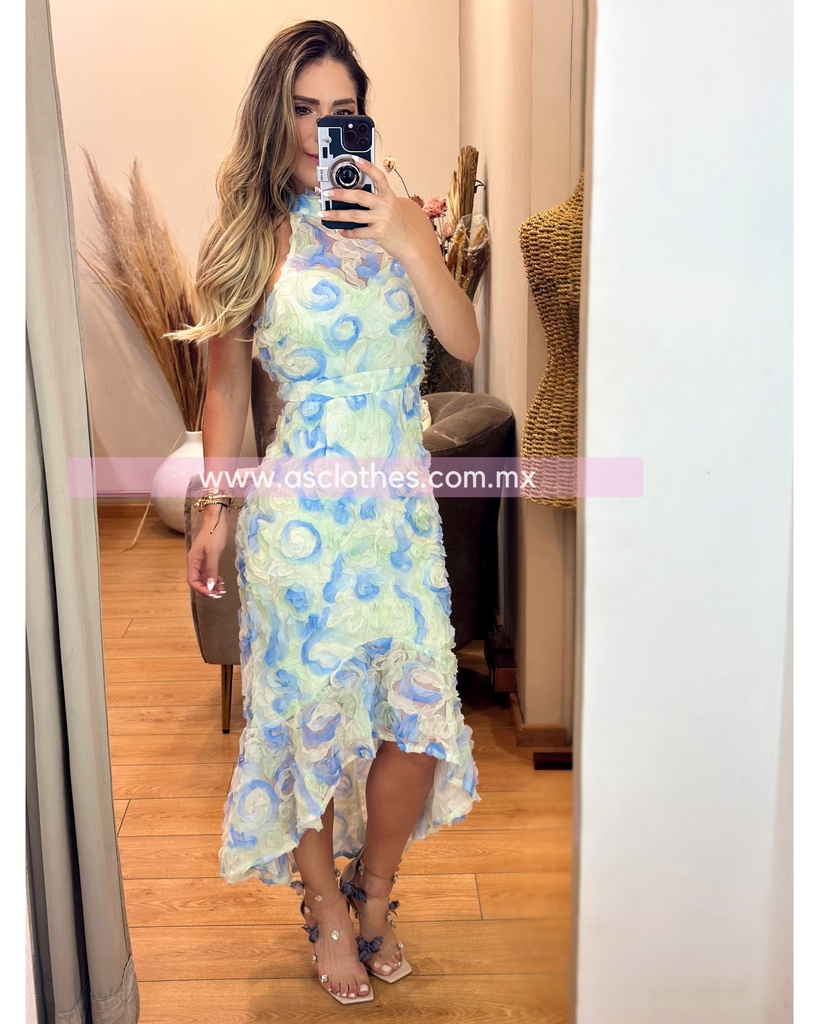 MIDI DRESS ASIMETRICO FLORES RESALTADAS