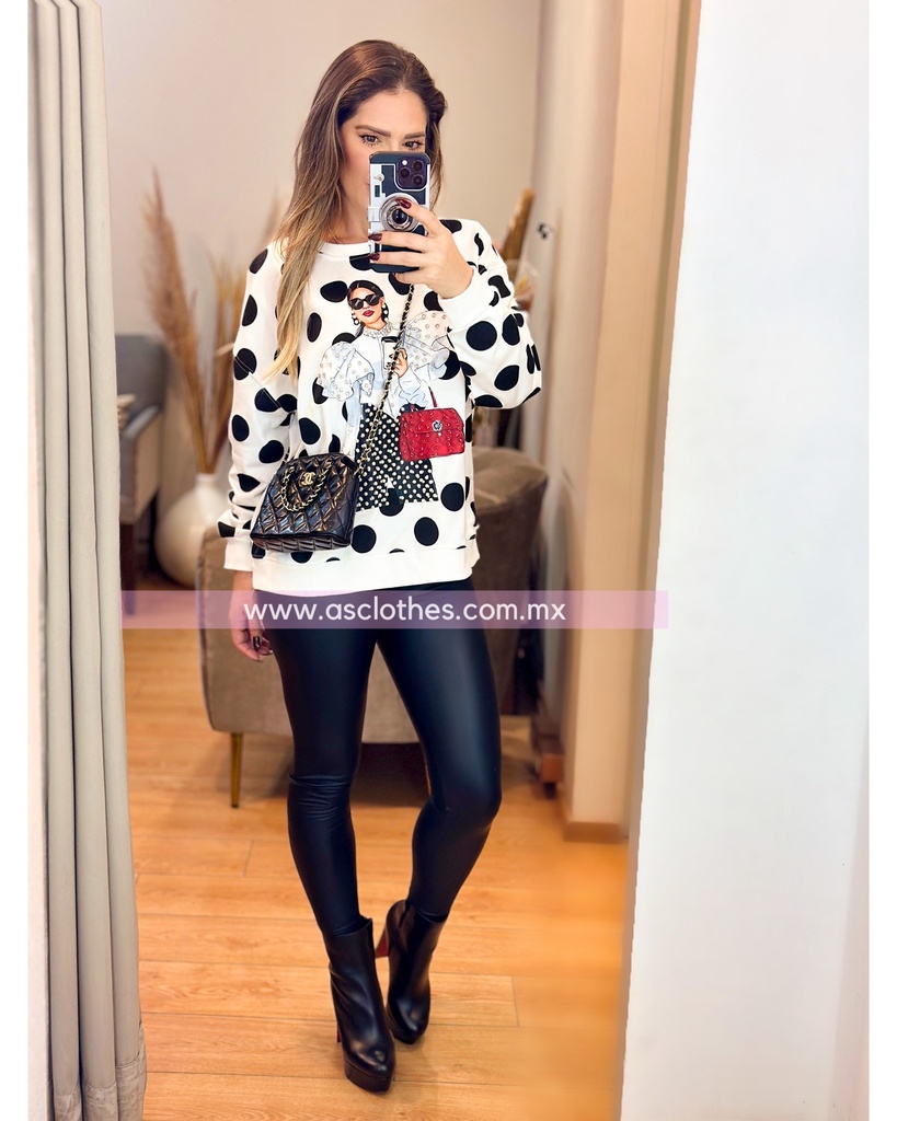 SUDADERA LUNARES NEGROS MONA CON BOLSA PERLAS Y PEDRERIA