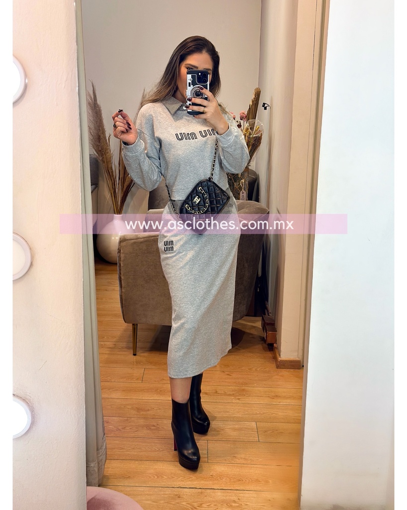 SET DE FALDA Y BLUSA TIPO SUDADERA MIU 