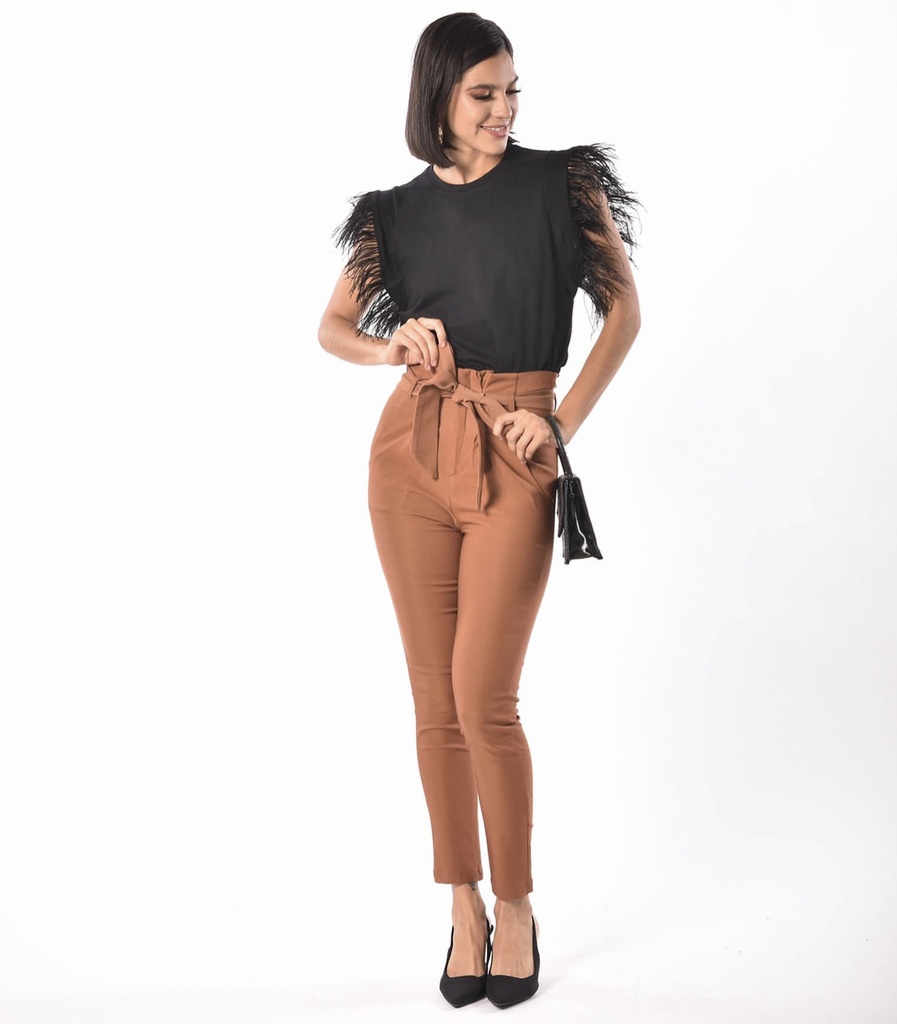PLAYERA PLUMAS