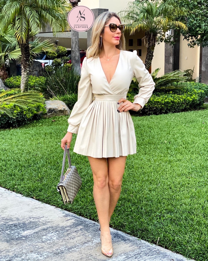 VESTIDO TIPO PIEL TABLONES 