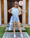 BLUSA CON DETALLE HOMBROS