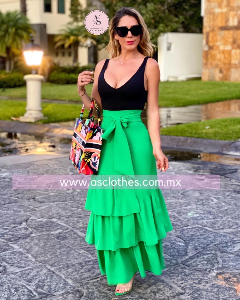 PANTIBLUSA BASICA TIRANTES 