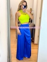 BLUSA TEJIDA SIN MANGA CON ORIFICIOS