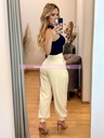 BLUSA TEJIDA SIN MANGA CON ORIFICIOS