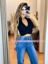 BLUSA TEJIDA CRUZADA CON CADENA CUELLO