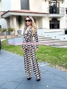 TRAJE CIRCULOS CON CINTO