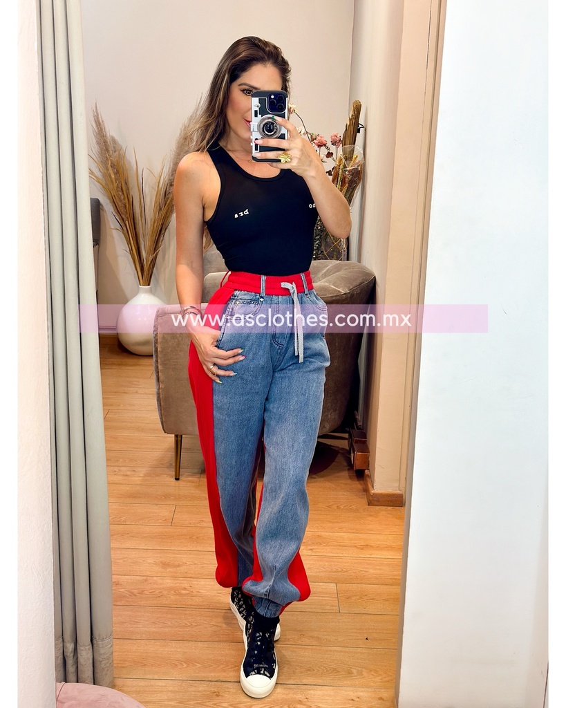 PANTALON MEZCLILLA TELA ROJA