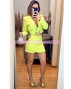 BLAZER CROP TOP CON BOLSA AL FRENTE
