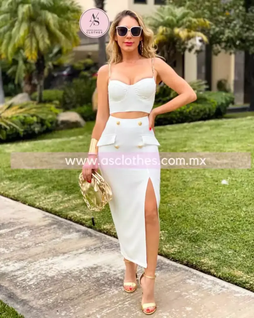 MIDI DRESS ABIERTO ABDOMEN TIPO FALDA