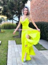 MAXI DRESS SATINADO CON ABERTURA EN PIERNA Y CIINTO