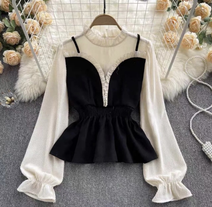 BLUSA TEJIDA CON TIPO CORSET