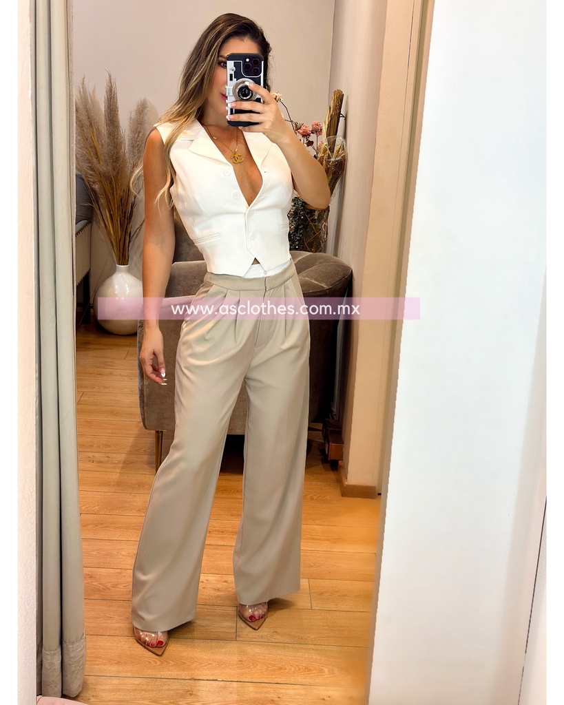 PANTALON DE VESTIR CON CINTURA BLANCA