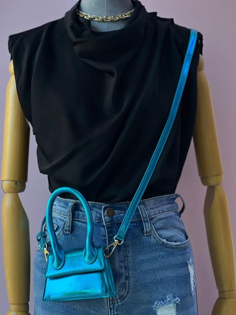 BLUSA CROP CON HOMBRERAS SATIN