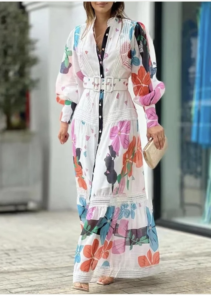 VESTIDO CON CINTO FLOREADO