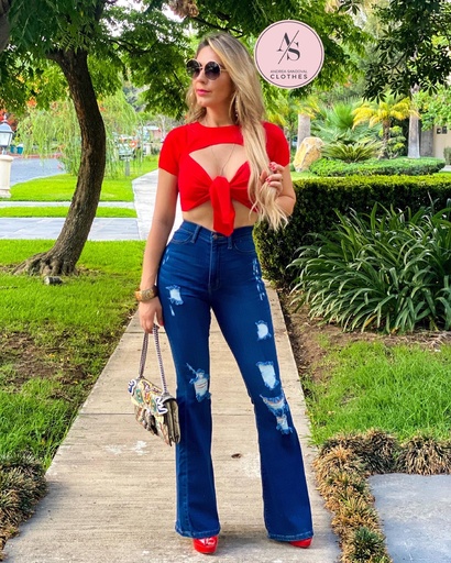 BLUSA MOÑO FRENTE