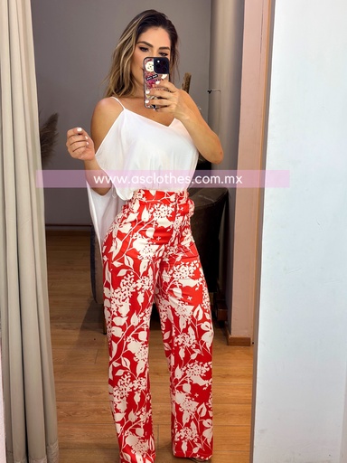 BLUSA LARGA TIRANTES UNA MANGA