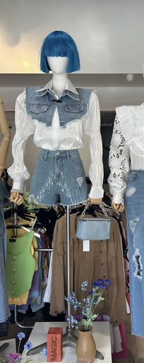 CAMISA CON MEZCLILLA