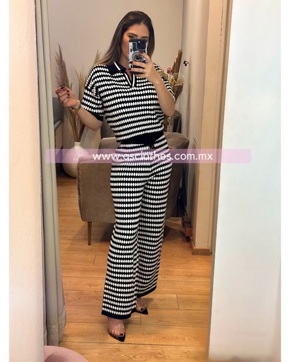 [17632] CONJUNTO DE PANTALON Y BLUSA MANGA CORTA LUNARES BlancoS