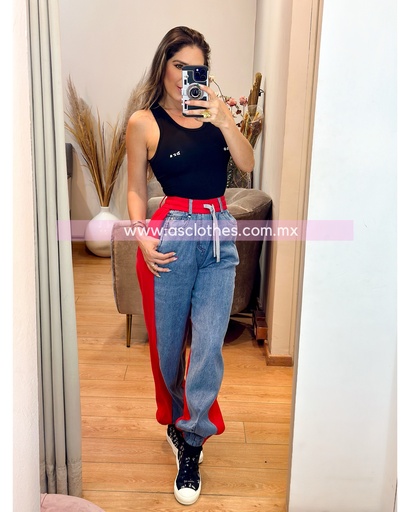 PANTALON MEZCLILLA TELA ROJA