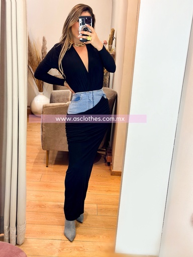 FALDA MIDI MEZCLILLA CON NEGRI