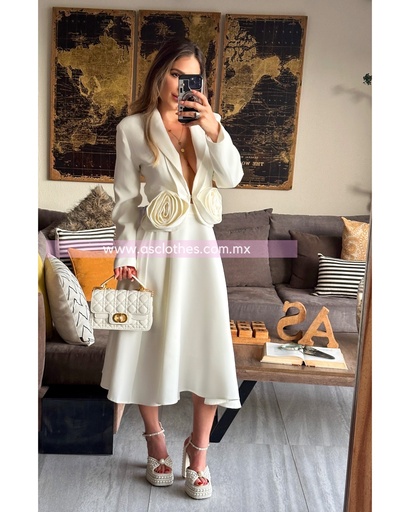 TRAJE FALDA MIDI CON SACO REMOLINOS 3D