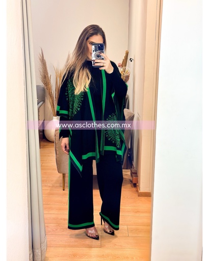 [17890] SET DE 3 PZS PANTALON, BLUSA Y CAPA 