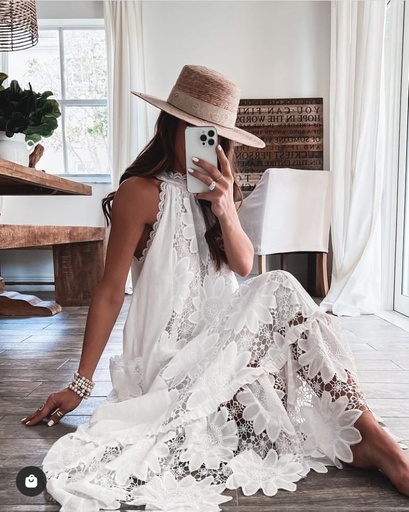 MAXI DRESS ENCAJE PERFORADO GUIPUR 