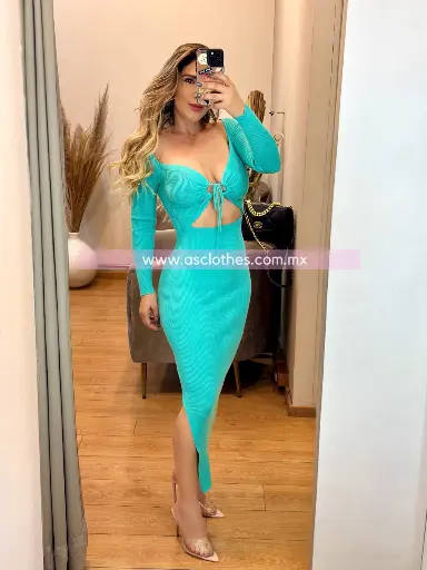 VESTIDO TEJIDO CON ABERTURAS