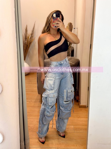 PANTIBLUSA UN TIRANTE CON TRANSPARECIAS